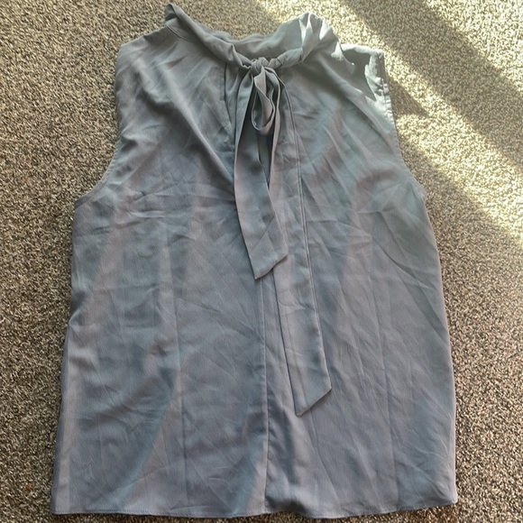 EUC H&M dress shirt Medium - Picture 2 of 5